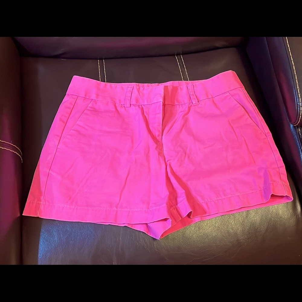 2 pairs of Ann Taylor loft shorts
